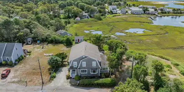 Image 2: 1_dji_0205