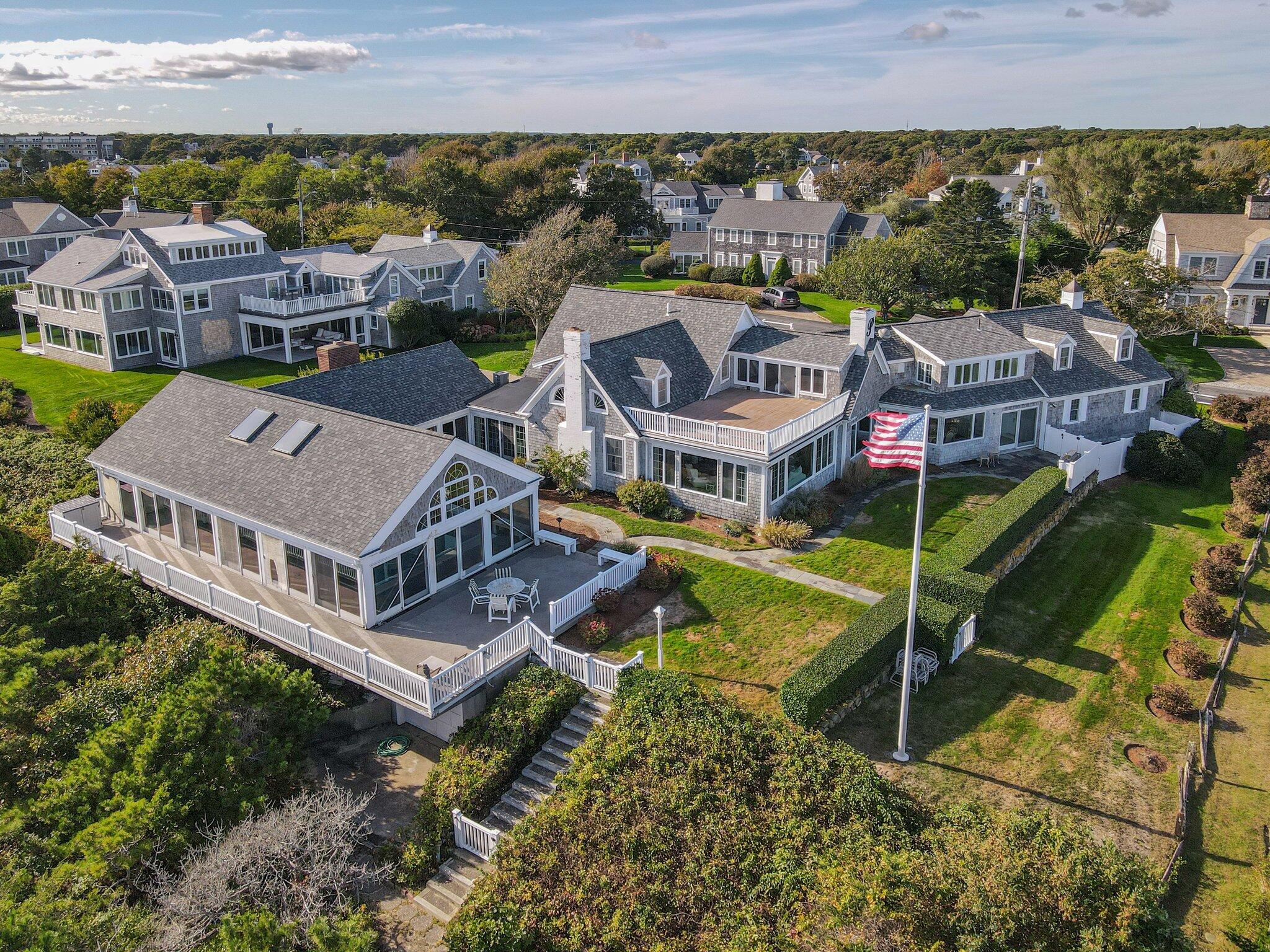 Image 2: 118-web-or-mls-43-strandway