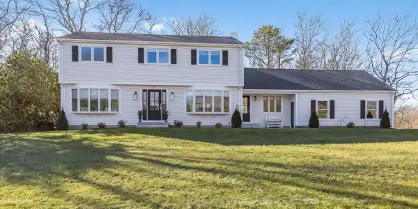 24 Surrey Lane