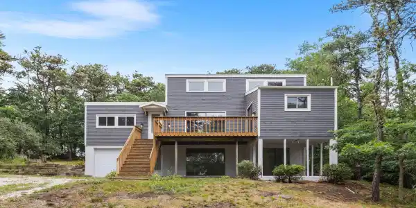 320 Coles Neck Road