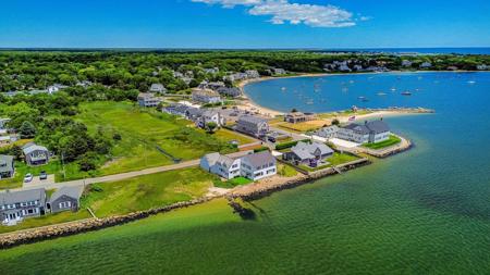 43 Shore Road
