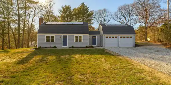 17 Fresh Pond Circle
