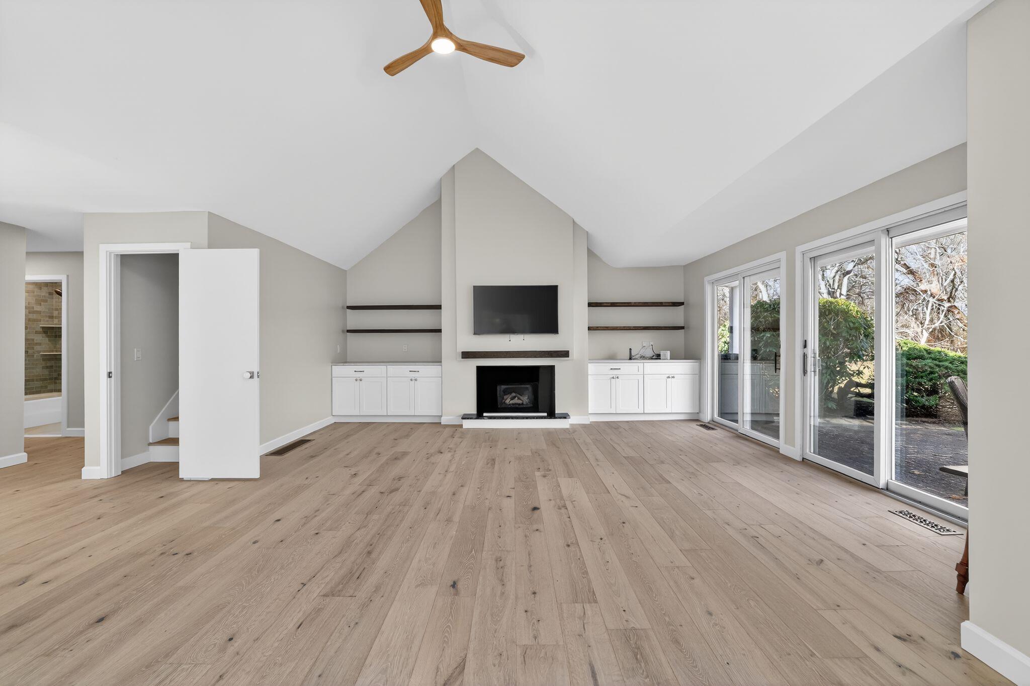 Image 4: 3 Juniper Living Room from Dining Room X