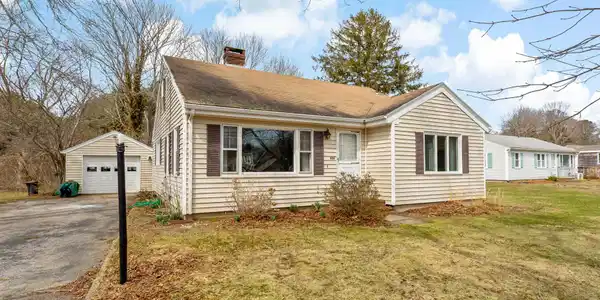 404 Sandwich Road