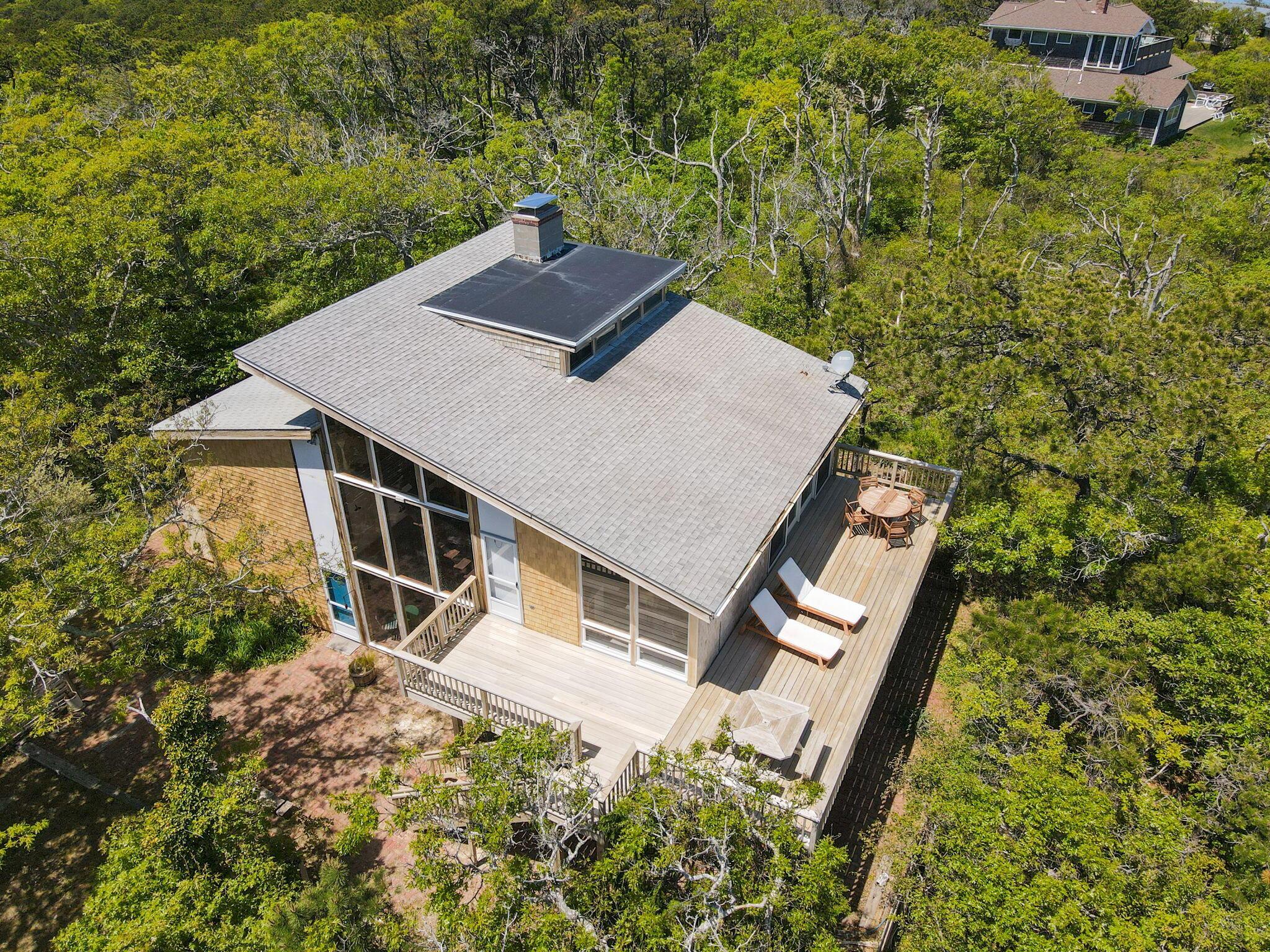 Image 2: 112-web-or-mls-135-newcomb-hollow-rd