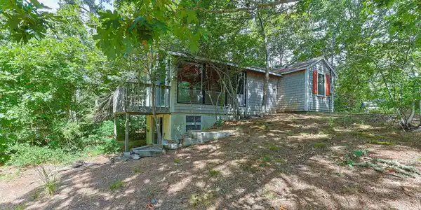 Image 4: 44-web-or-mls-10-alston-court