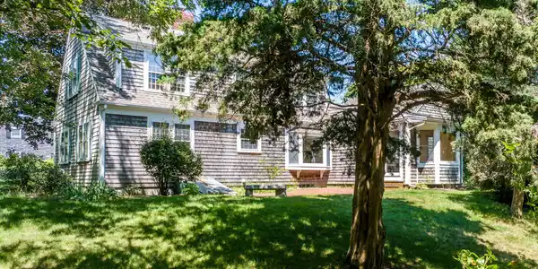 Image 4: 7 PINEFIELD NEW REAR 1