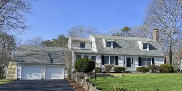 17 Andrew Road