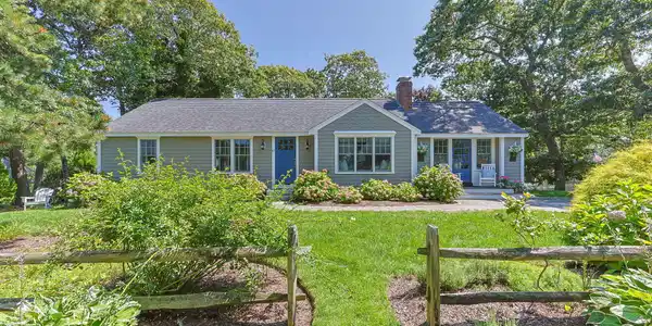 63 Idle Way