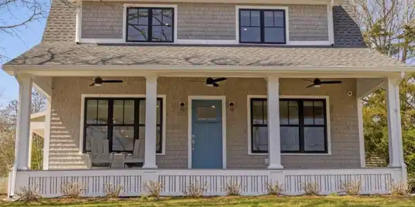 1045 Main Street