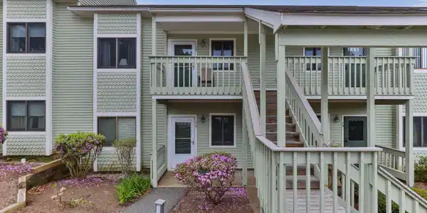 77 Chilton Lane UNIT 77