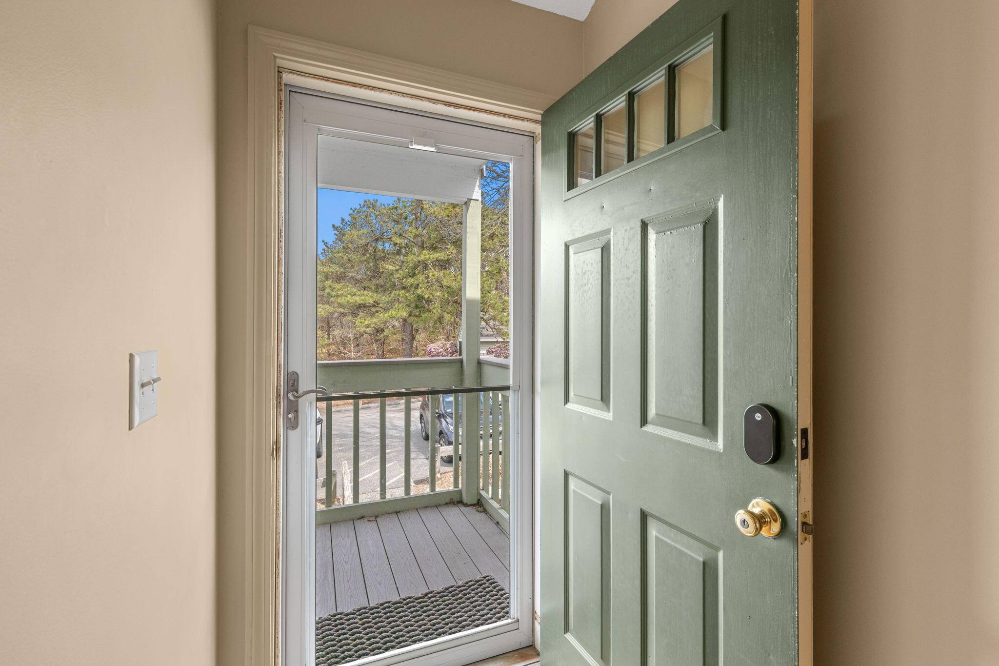 Image 4: 8-web-or-mls-77-chilton-ln