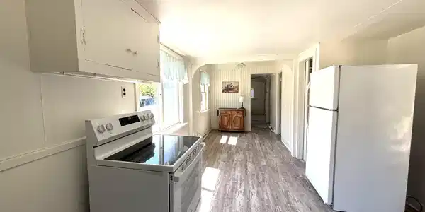 Image 3: kitch