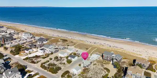 Image 2: 32-web-or-mls-203 N Shore 14A Exterior-1