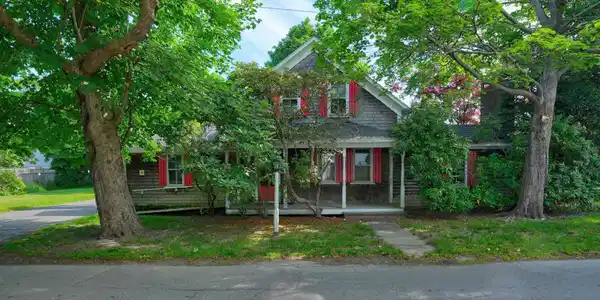 49 High Street