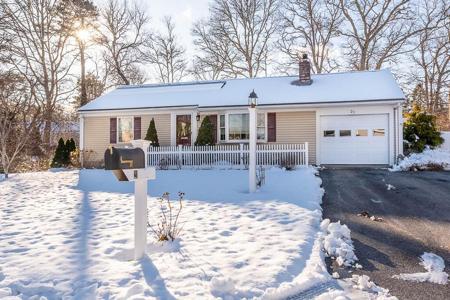 21 Spinning Brook Road