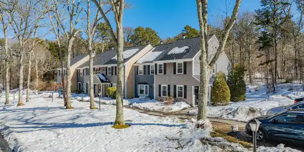 88 Woodview Drive UNIT 88-H