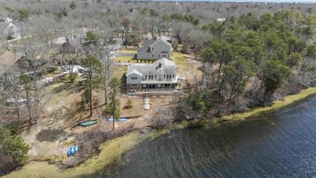 15 Sunset Pines Road