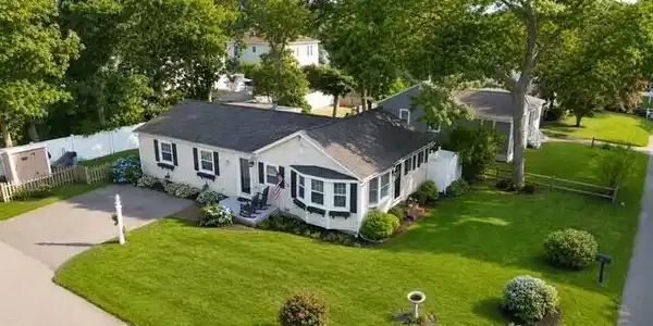25 Clover Lane