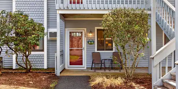 104 Chilton Lane UNIT 104