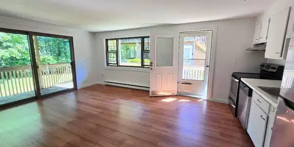 844 Route 28 Unit APT 8A