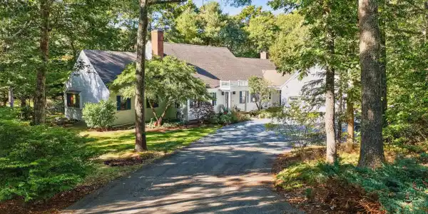 34 Lake Drive