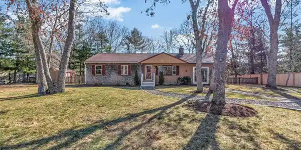 26 Rainbow Lane