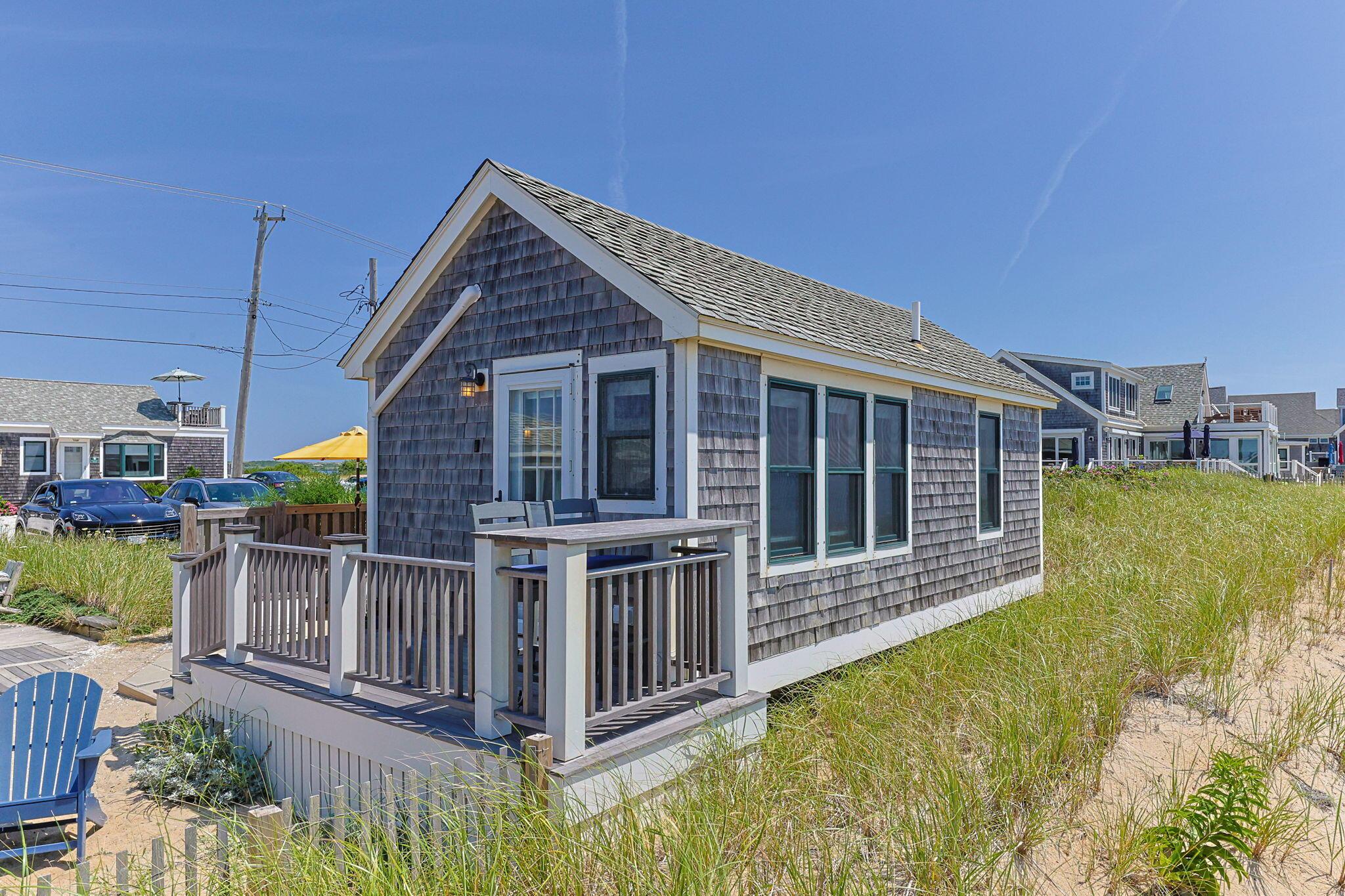 Image 2: 21-web-or-mls-522-shore-rd-10