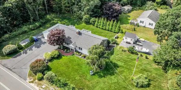 Image 3: 034-DJI_0398