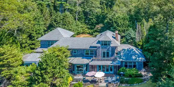 414 Point Road
