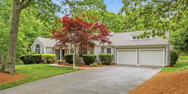 103 Falling Leaf Lane
