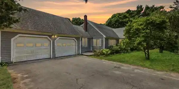 11 Rogia Road
