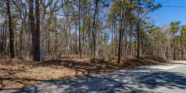 53 Captain Walsh Drive