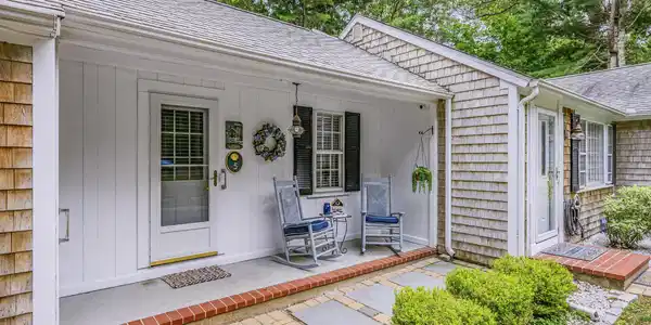 Image 3: Front Porch