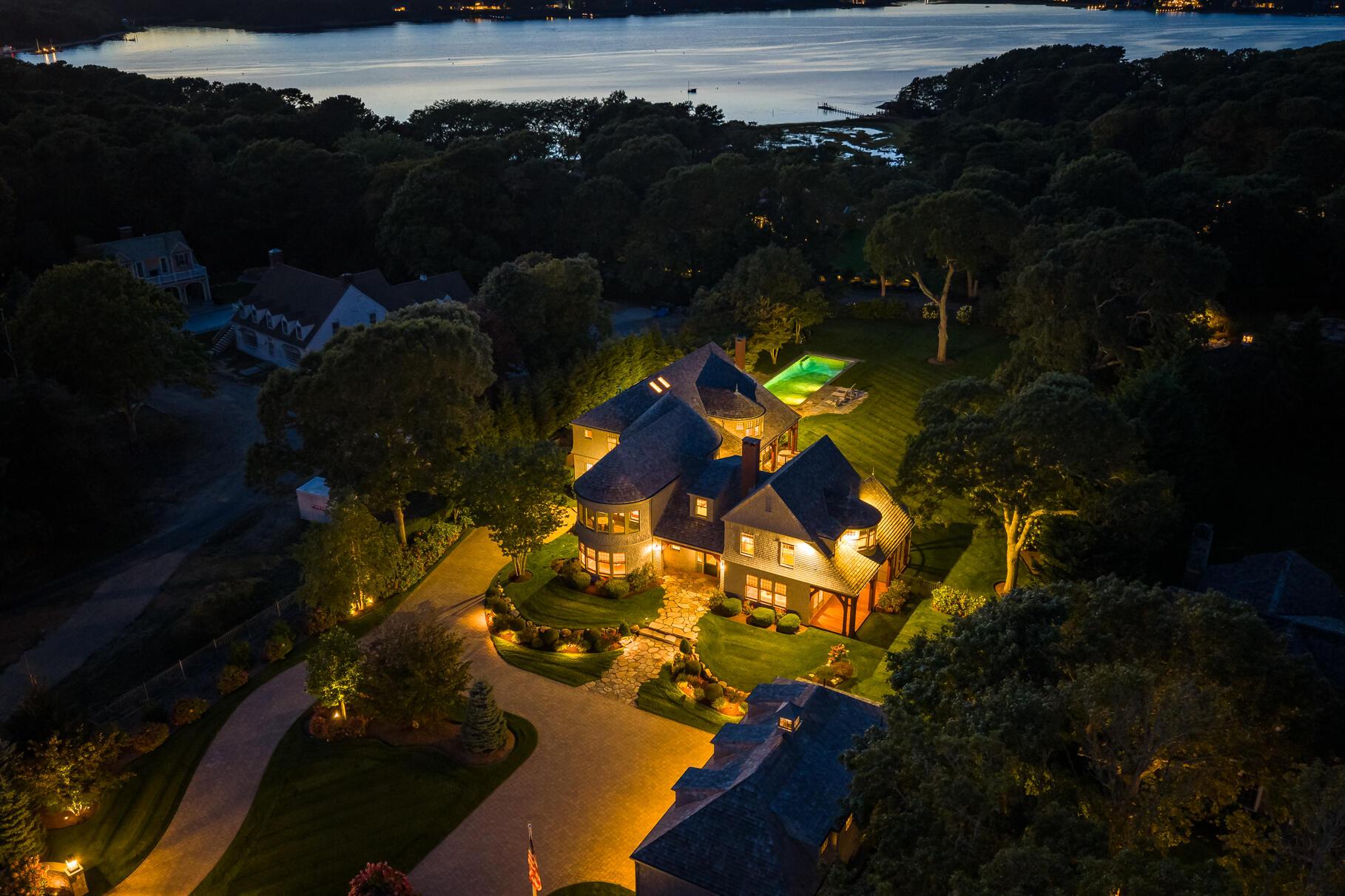 Image 4: Twilight Aerial