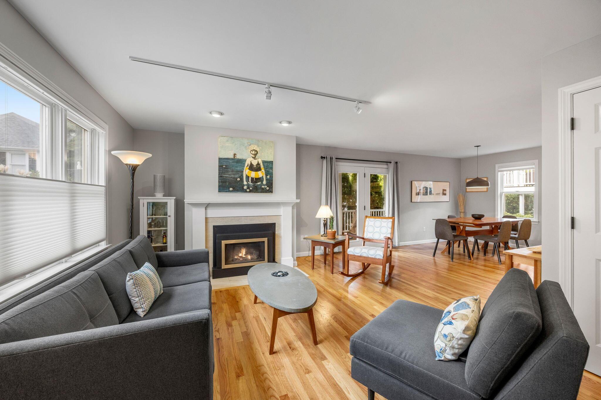 Image 3: 5-web-or-mls-50-harry-kemp-wy-a2