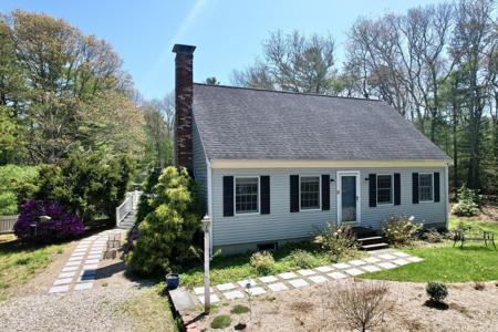 8 Ruth Terrace