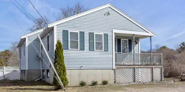 20 Evergreen Street