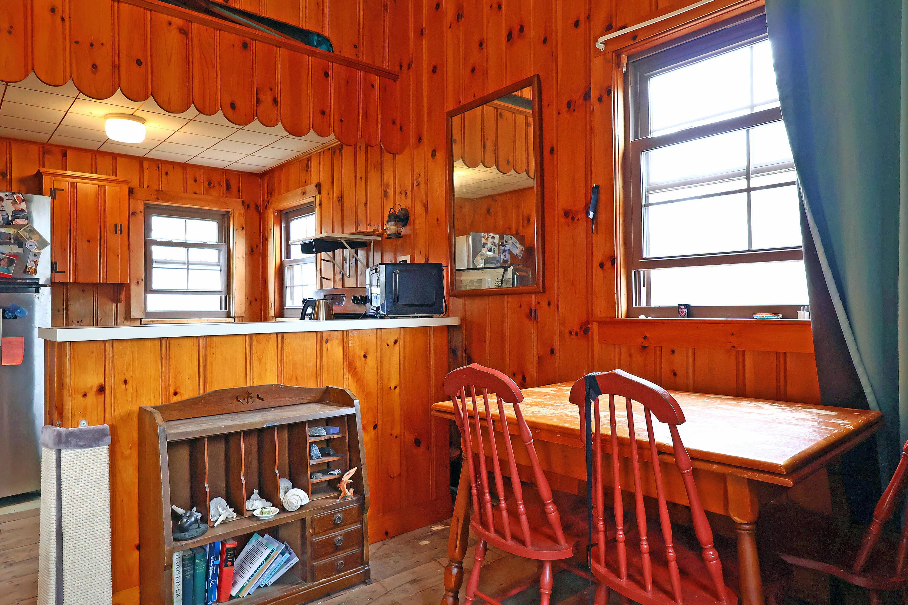 Image 4: 5 Evergreen Dining
