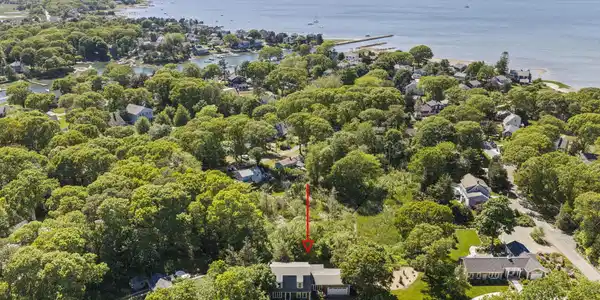 770 Shore Road
