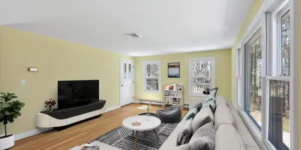 Image 3: 01-Living Room