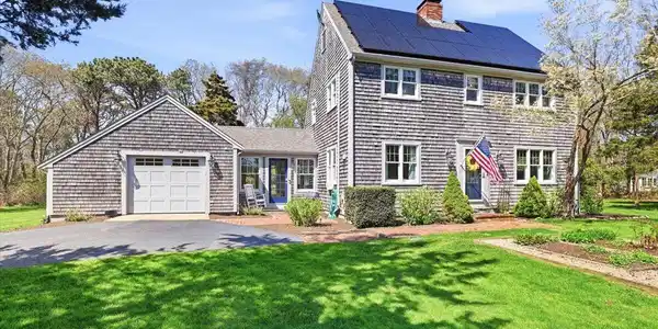 6 Stonefield Drive
