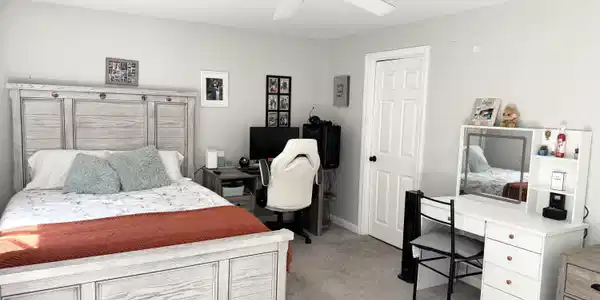 Image 4: FullSizeRender 2