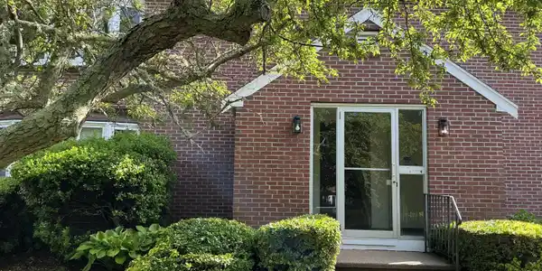 775 W Main Street Unit APT 1