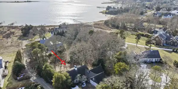 18 Winfield Lane