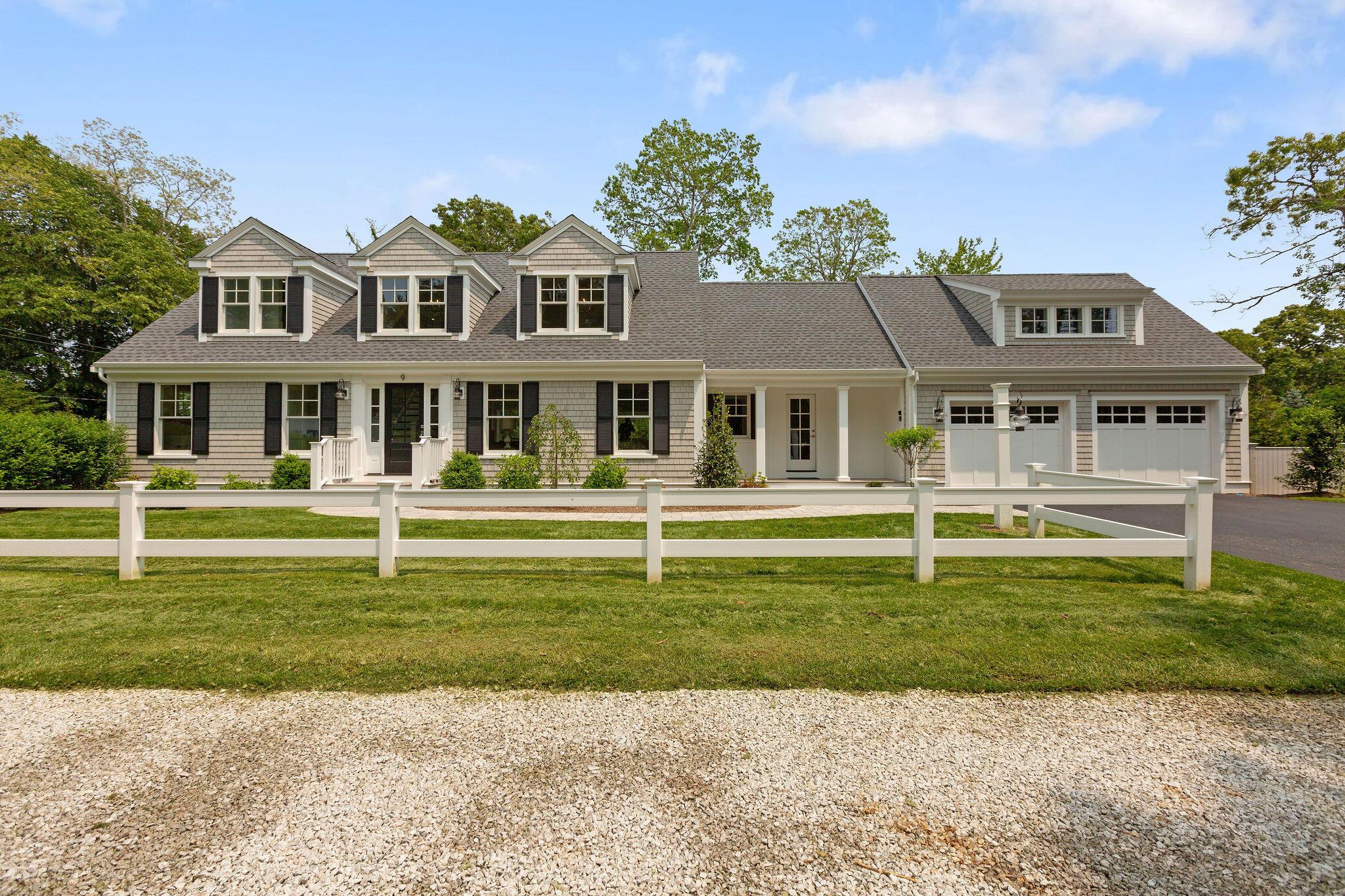 Image 1: 55 Bay View
