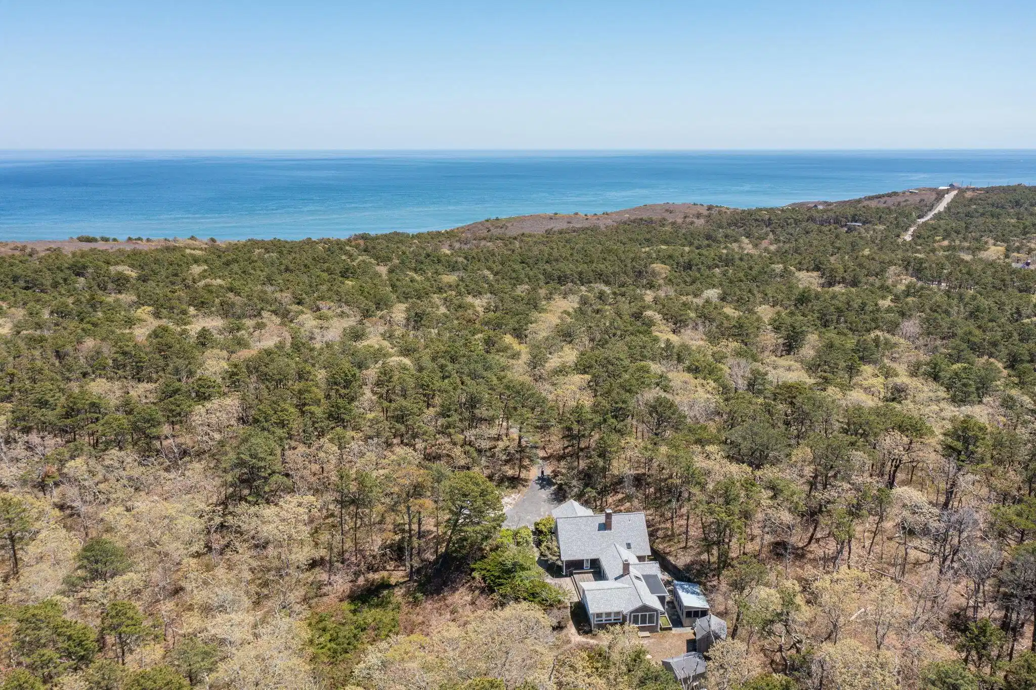 Image 1: 66-web-or-mls-1125-ocean-view-dr