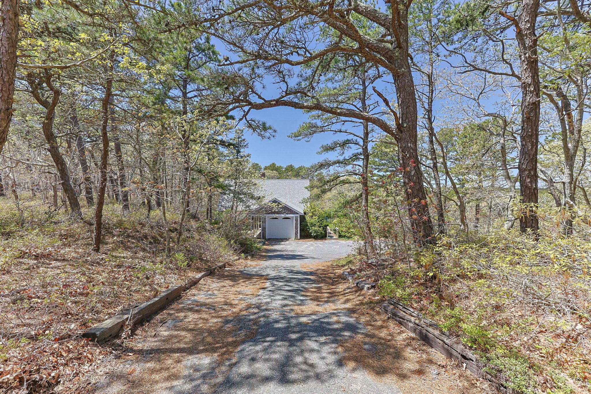Image 2: 1-web-or-mls-1125-ocean-view-dr