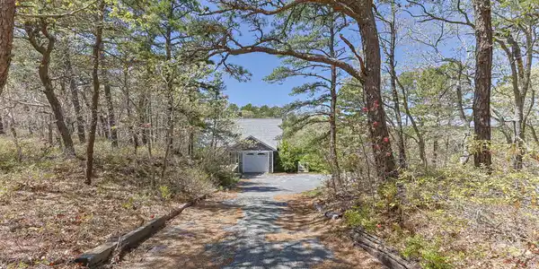 Image 2: 1-web-or-mls-1125-ocean-view-dr