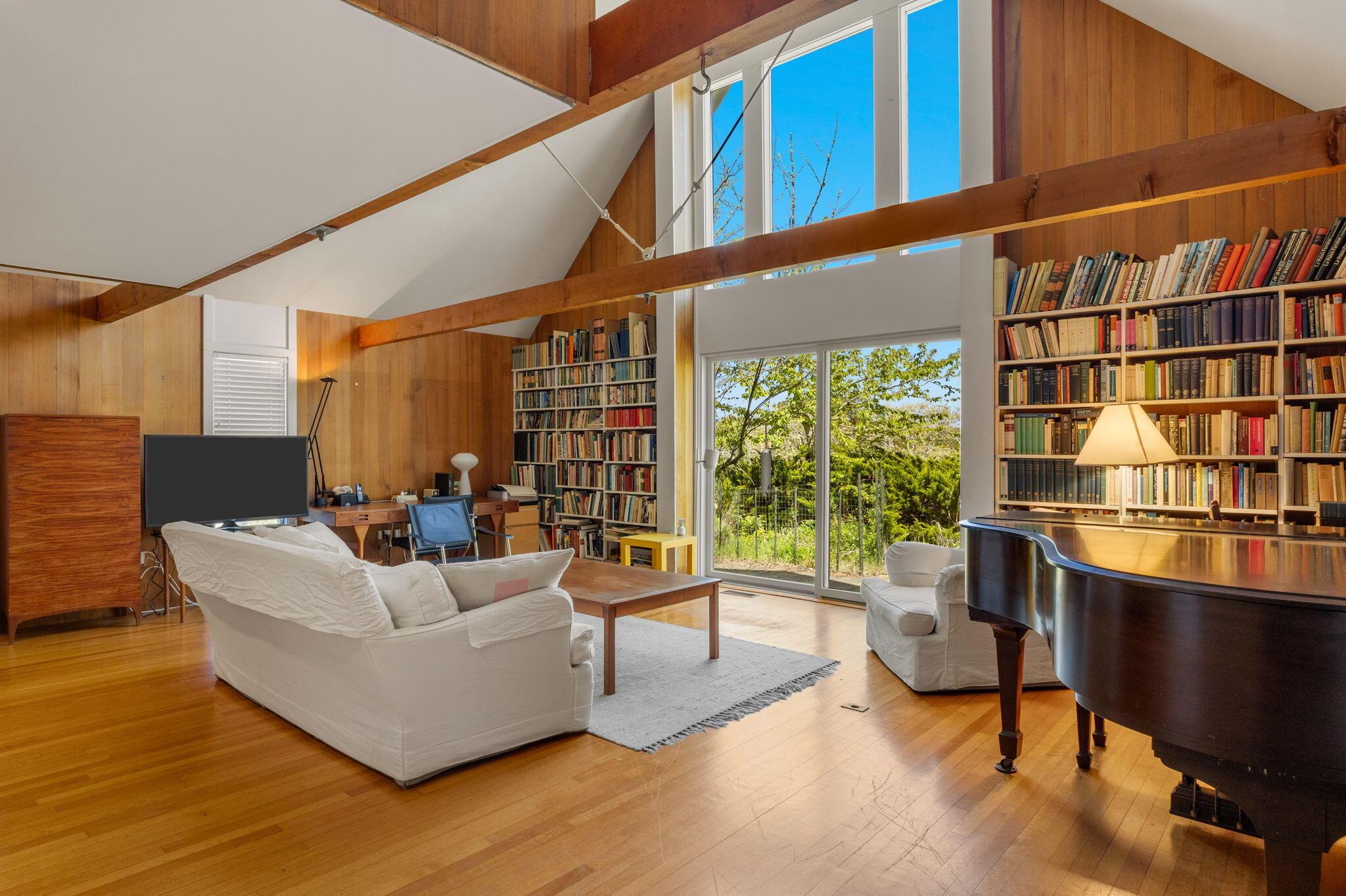 Image 4: 9-web-or-mls-1125-ocean-view-dr